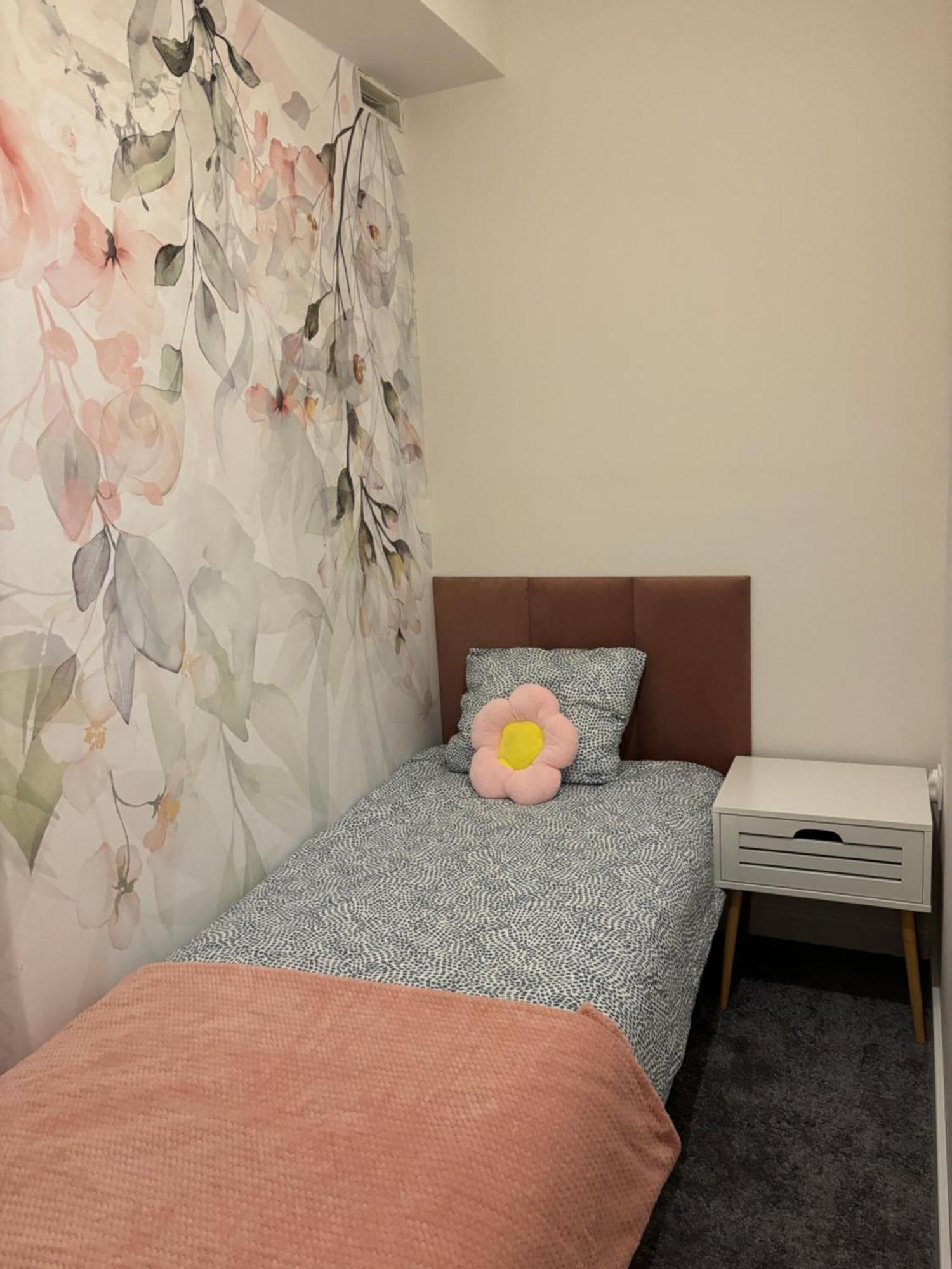 Shespace Apartrooms Краков Экстерьер фото