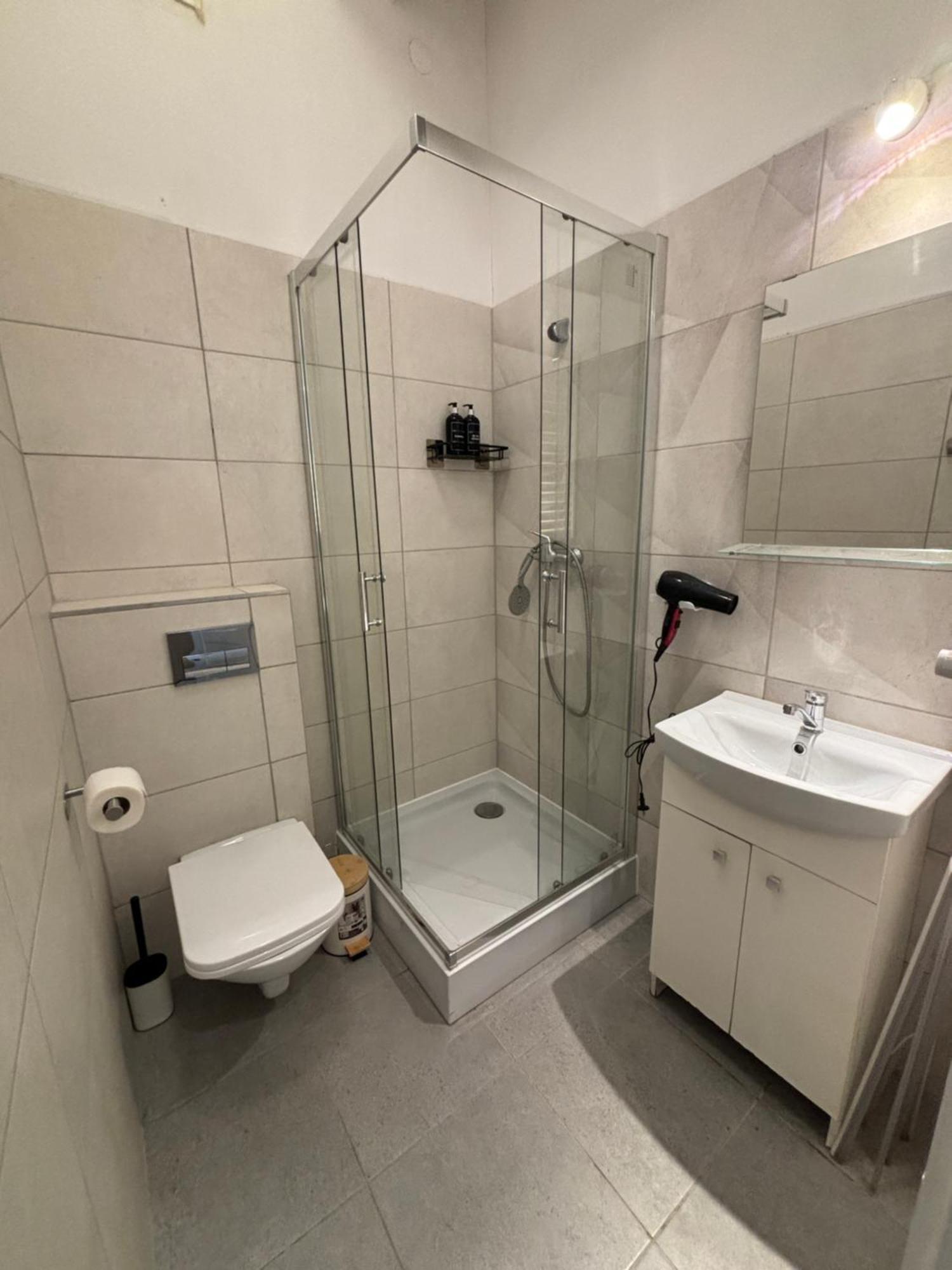 Shespace Apartrooms Краков Экстерьер фото